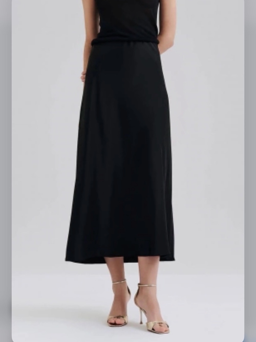 By Malina Elegant Black satin Maxi Skirt - Sleek High-Waist Silhouette size XL - Picture 2 of 4